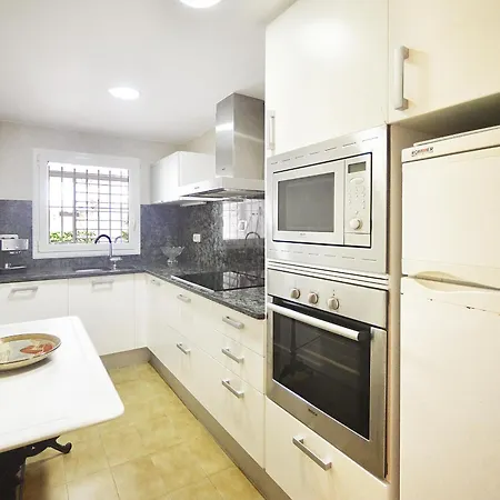 Apartamento Con Gran Terraza Privada, Cerca De La Playa, Jardín Y Piscina Comunitaria. Pk - Es-360-9