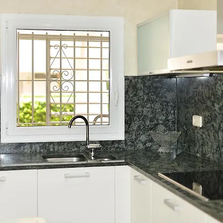Terraza Y Jardin En - Es-360-9 아파트