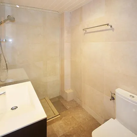 Con Gran Terraza Privada, Cerca De La Playa, Jardín Y Piscina Comunitaria. Pk - Es-360-9 * Platja d'Aro (Playa de Aro)